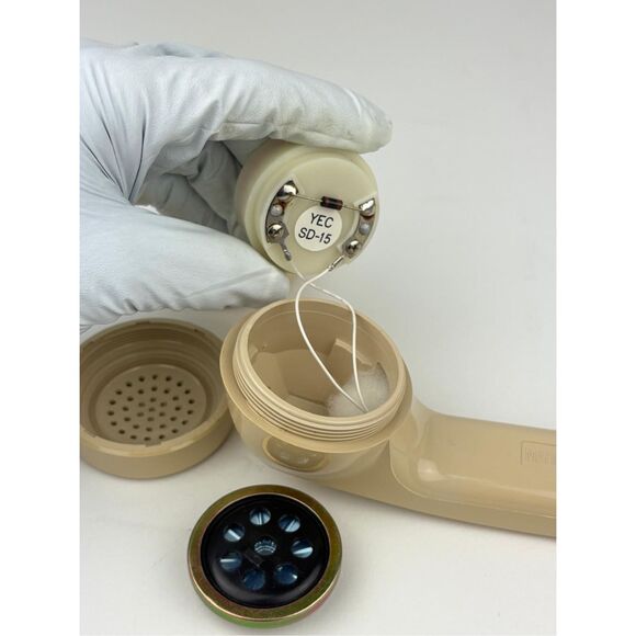 Cortelco 250044-MBA-20M Beige Touch Tone Desk Telephone with Volume Control - Picture 8 of 10